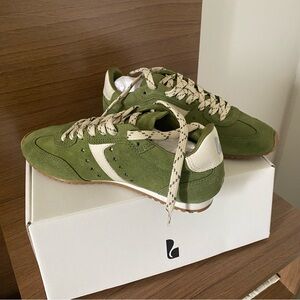Larroude Seaweed Suede Green Stella Sneaker NWT